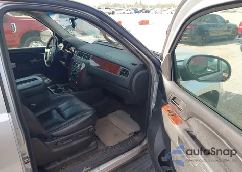 2012 Chevrolet Tahoe Lt z USA, uszkodzony, nr VIN 1GNSCBE01CR130719